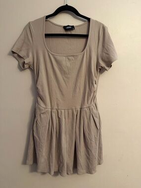 Cider Scoop Neck Short Sleeve Romper in Light Taupe